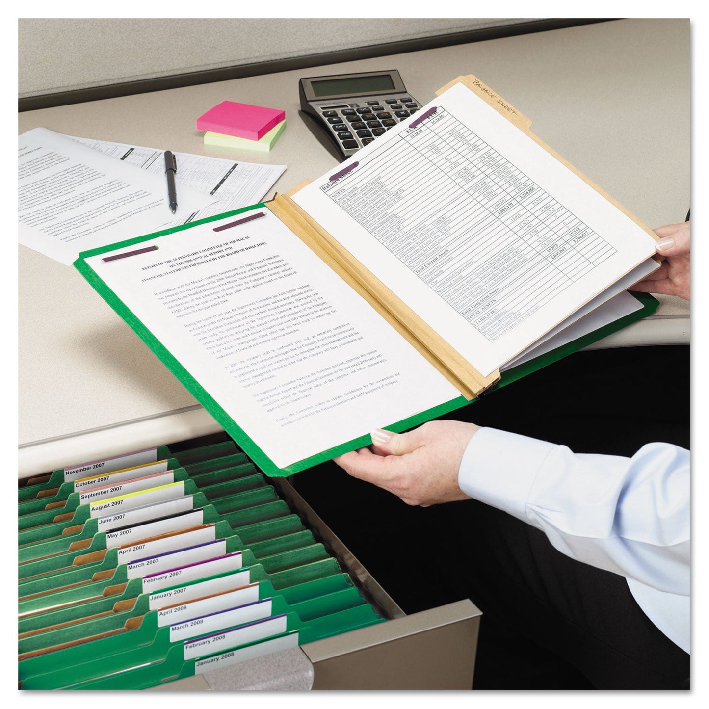 Smead Six-Section Pressboard Top Tab Classification Folders with SafeSHIELD Fasteners, 2 Dividers, Legal Size, Green, 10/Box