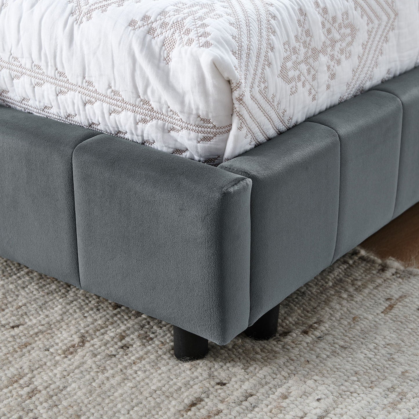 Mid-Century Storage Upholstered Tufted Bed Frame With Backrest And Armrests