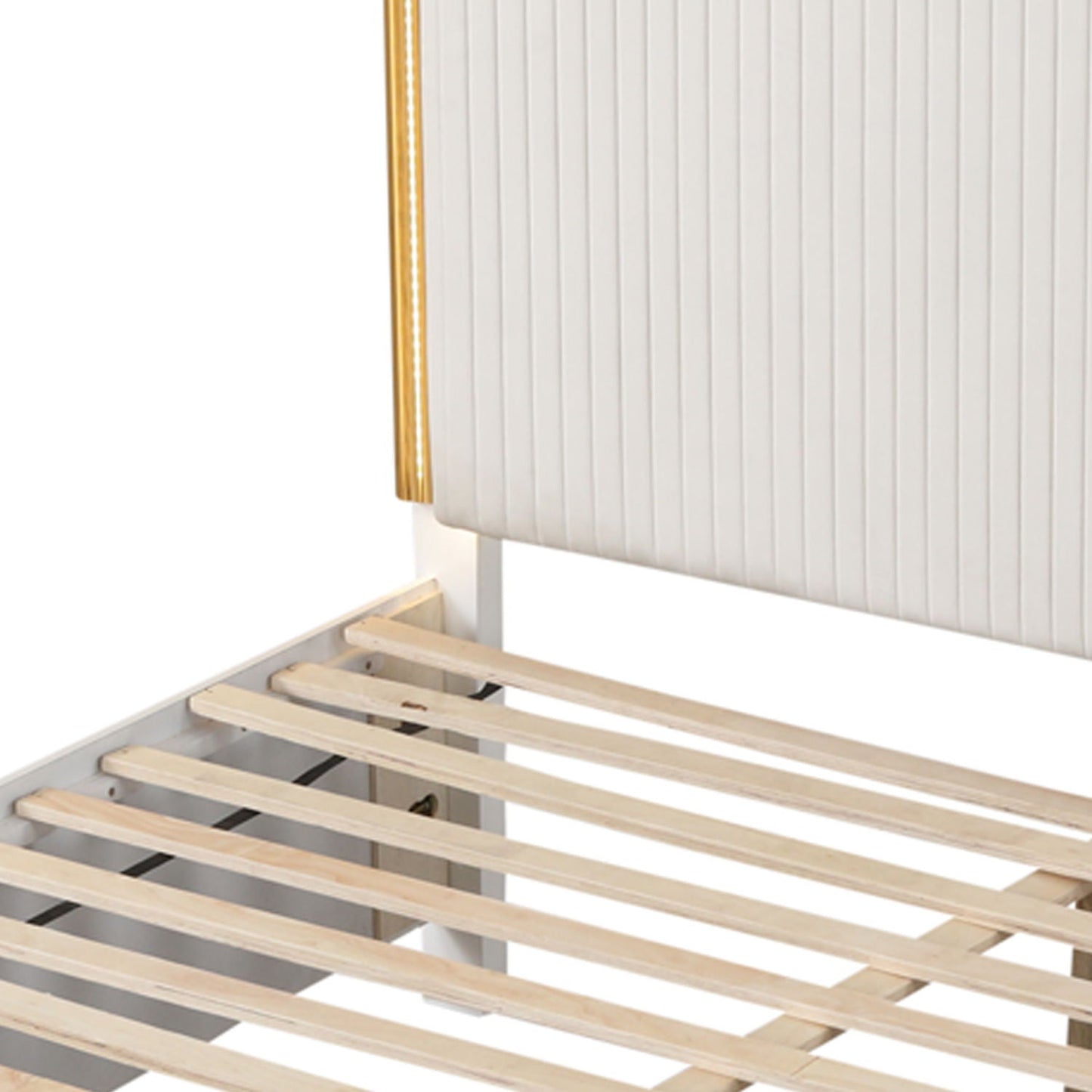 Obsession - Tufted Bed