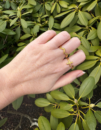 Textured Wrapped Cross Ring