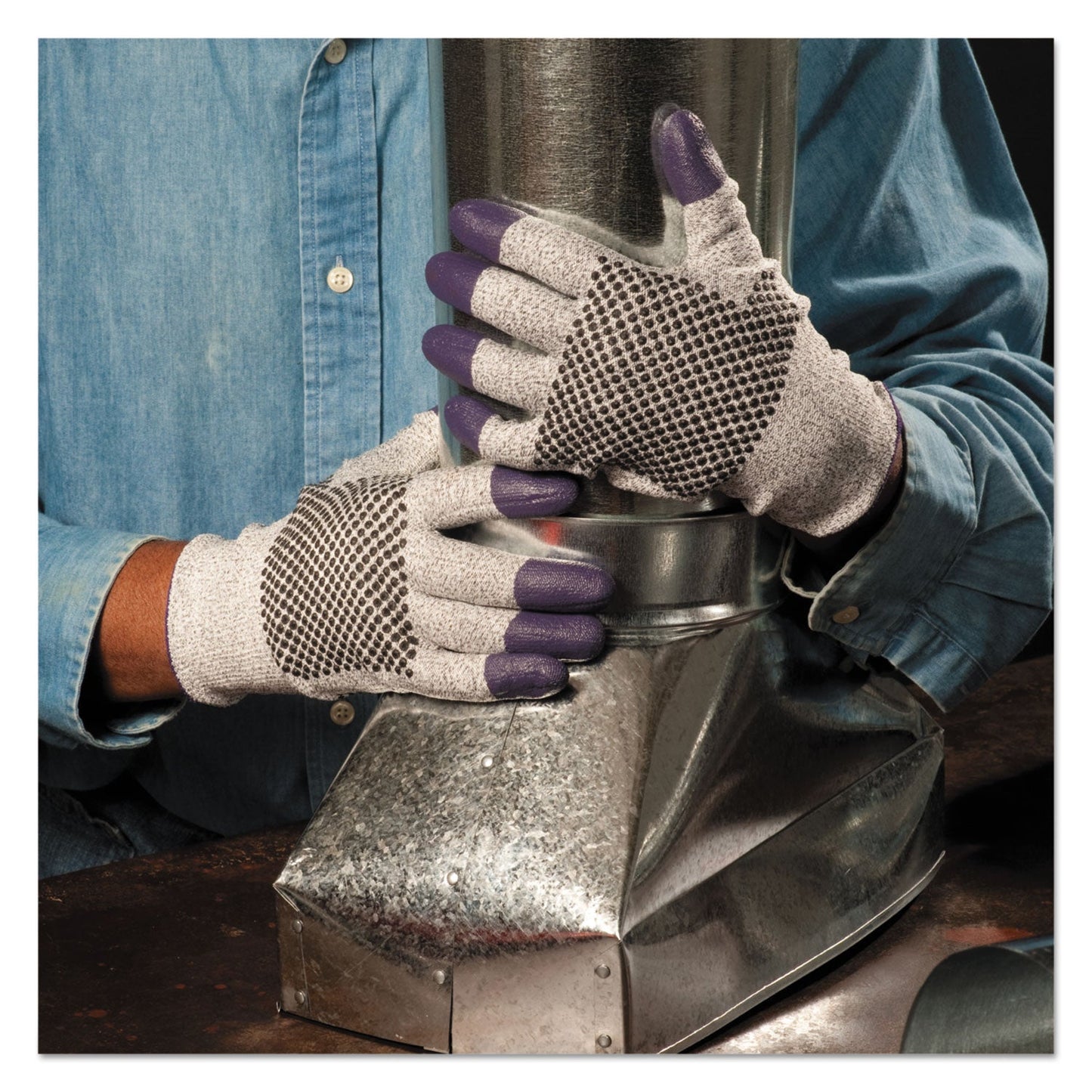KleenGuard G60 Purple Nitrile Gloves, 240 mm Length, Large/Size 9, Black/White, Pair
