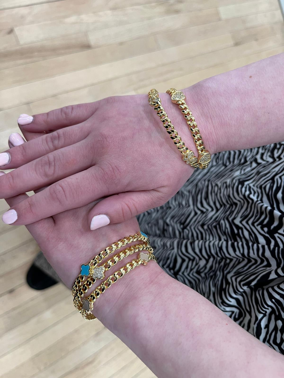 Link Bangle Accented With Mother Of Pearl Clovers