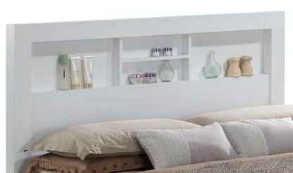 Bed With Transitional Design Stylish