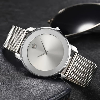A Stylish Women'S Quartz Watch with a Mesh Strap - Featuring a Golden round Dial, Fashionable Zinc Alloy Strap and Case, a Casual Decorative Accessory, Perfect as a Ramadan Gift or a Present for Mom.