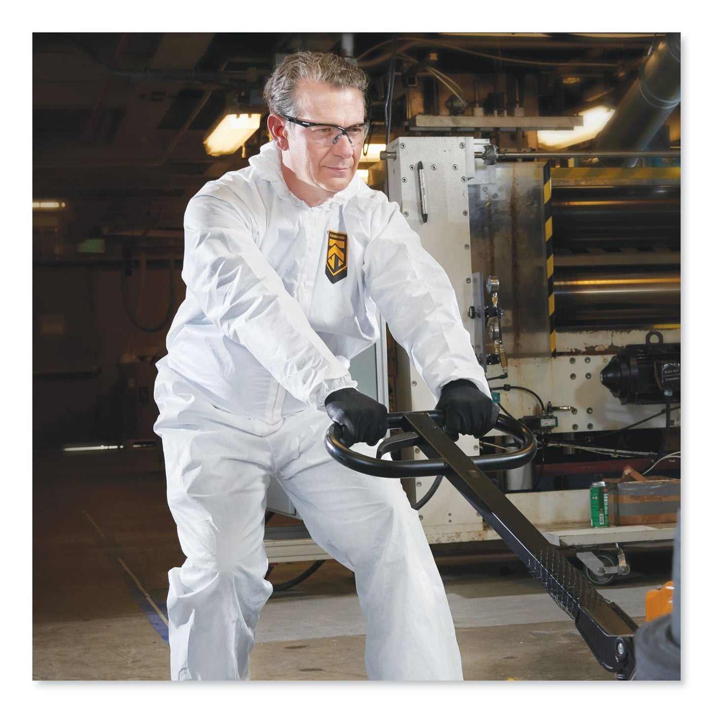 KleenGuard A30 Elastic-Back and Cuff Hooded Coveralls, 2X-Large, White, 25/Carton