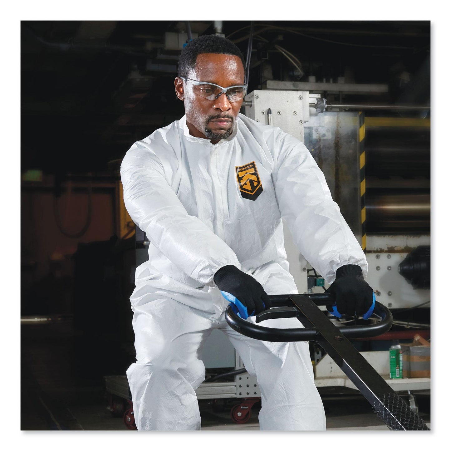 KleenGuard A20 Breathable Particle Protection Coveralls, Zip Closure, 2X-Large, White