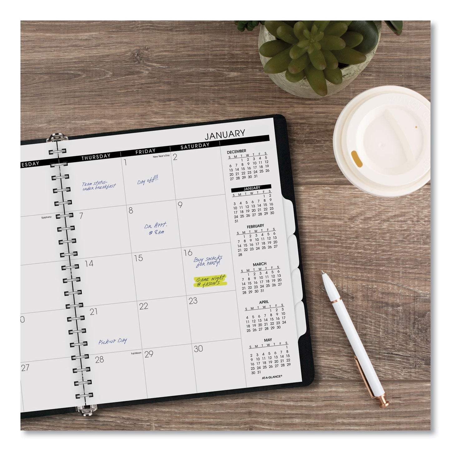 AT-A-GLANCE Refillable Multi-Year Monthly Planner, 11 x 9, Black Cover, 60-Month (Jan to Dec): 2022 to 2026