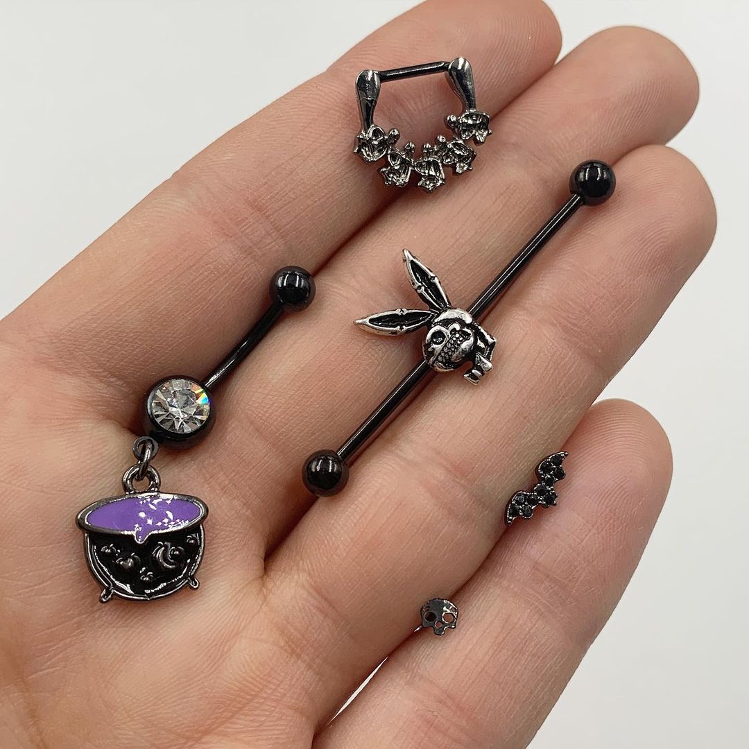 14G Licensed Playboy Bunny Skeleton Industrial Barbell 38mm