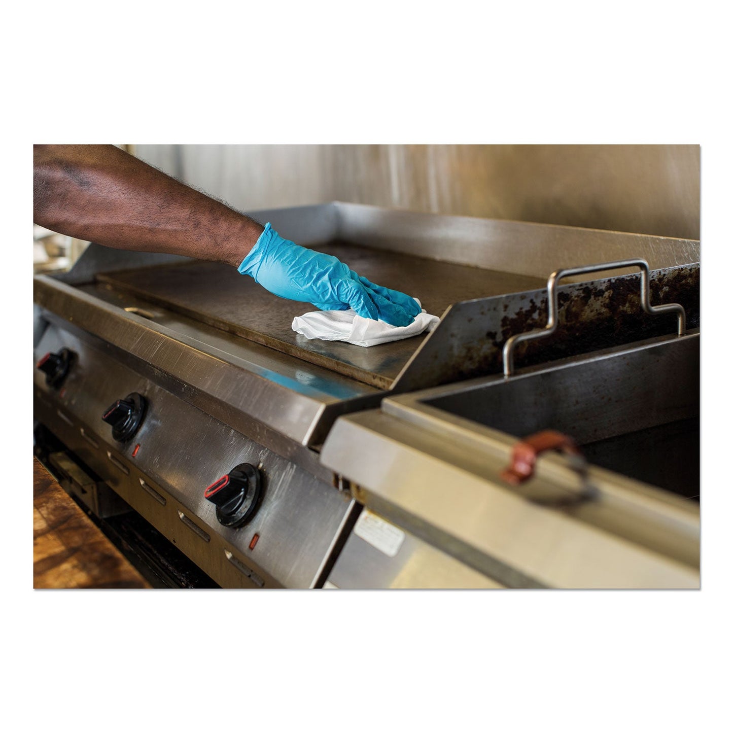 WypAll X80 Foodservice Towel, Kimfresh Antimicrobial Hydroknit, 12.5 x 23.5, White/Blue Stripe, 150/Carton