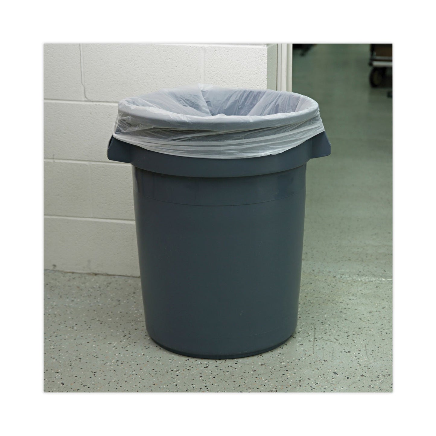 Boardwalk Linear Low Density Industrial Can Liners, 30 gal, 0.9 mil, 30 x 36, White, 100/Carton