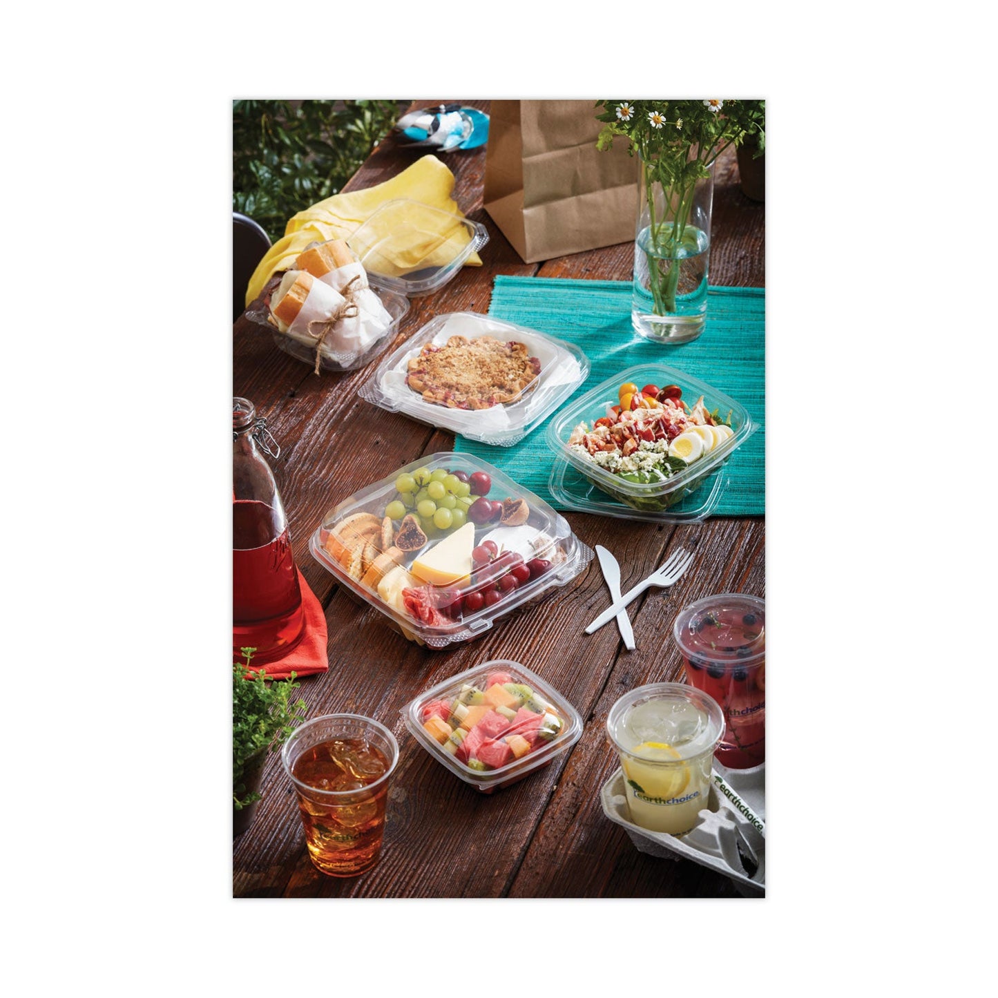 Pactiv Evergreen EarthChoice Recycled PET Container Lid, For 24-32 oz Container Bases, 7.38 x 7.38 x 0.82, Clear, Plastic, 300/Carton