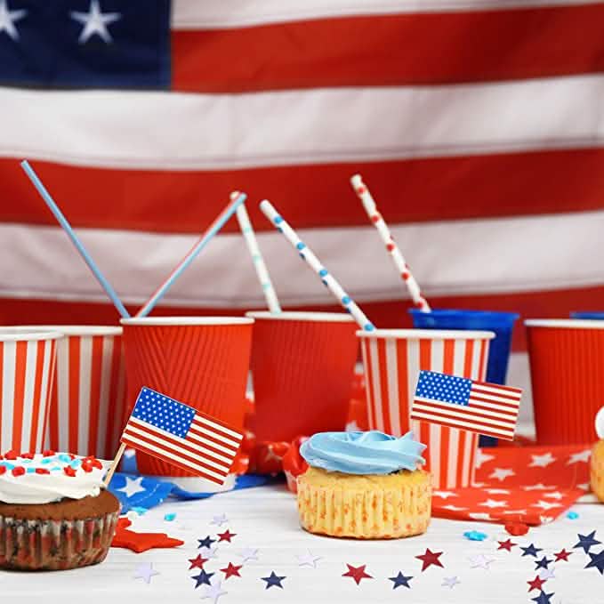 8 Strands Patriotic Star Streamers Banner Garland