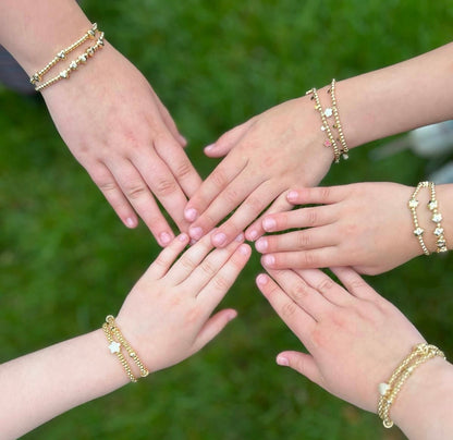LMTS Classic! Bead & Flowers Center Bracelet