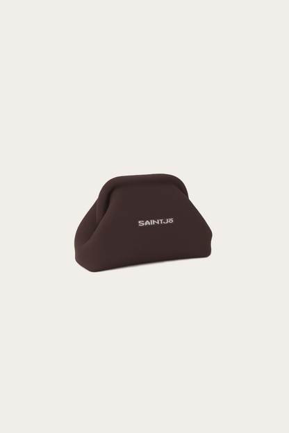 SIGNATURE CLUTCH