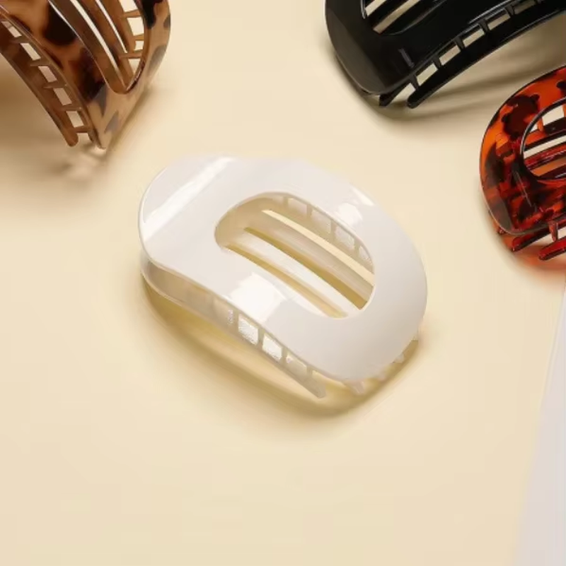 Fashion Oval Hair Claw Clip for Women New Design Leopard Matte Curved Flat Styling Barrettes Acrylic Lying down Hair Accessories