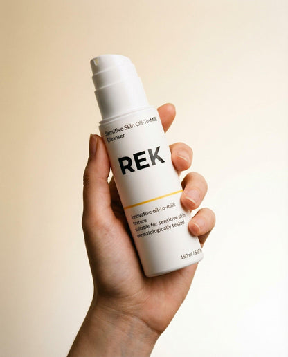 Oil-To-Milk Cleanser – Sensitive Skin Formula