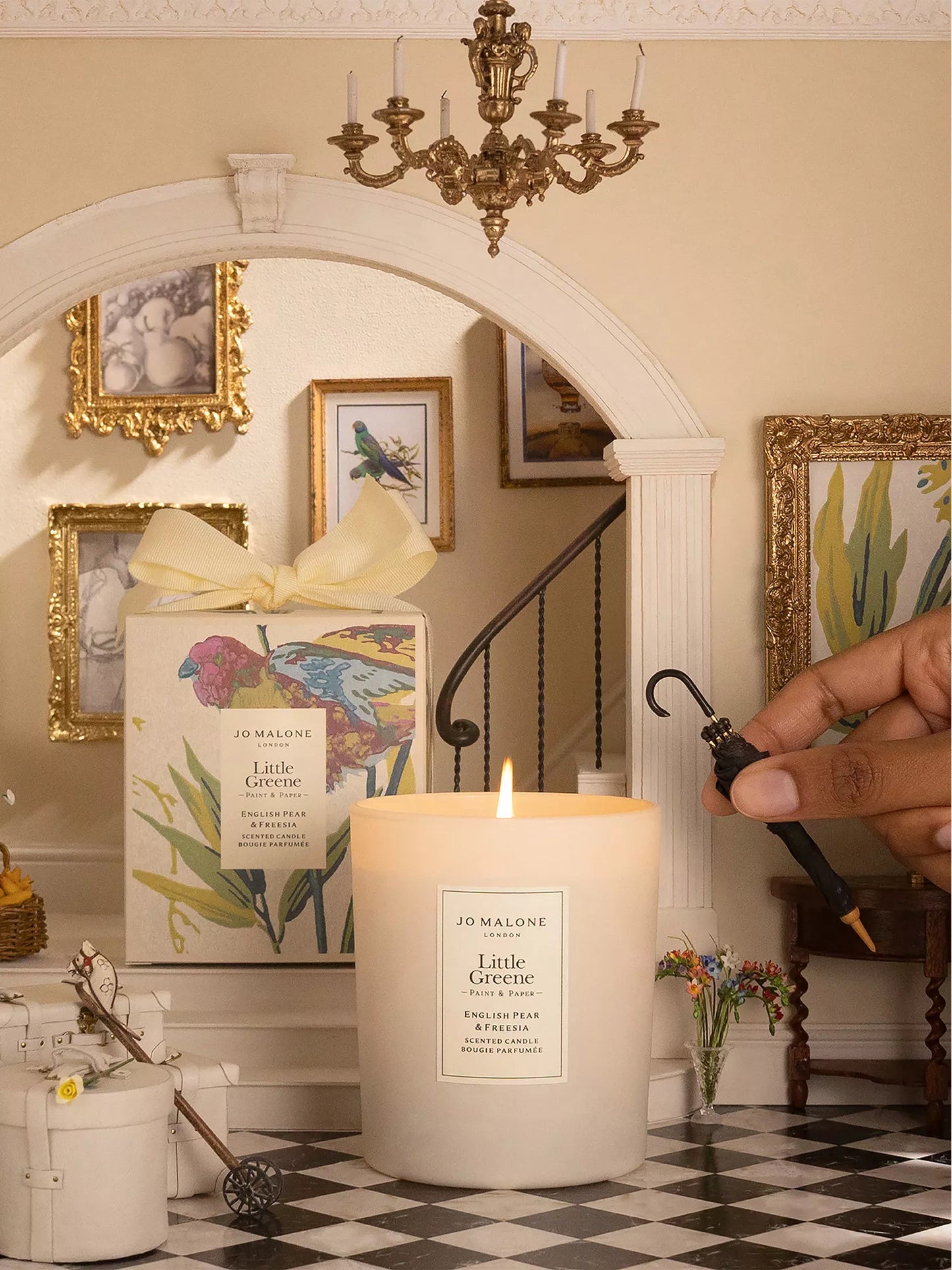 JO MALONE LONDON Little Greene English Pear And Freesia Scented Candle 200g