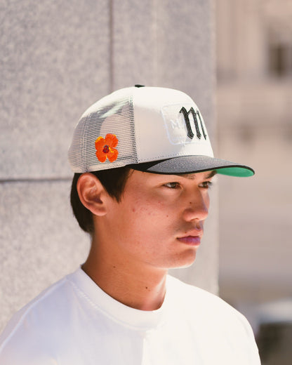 Barb Wire Poppy Trucker