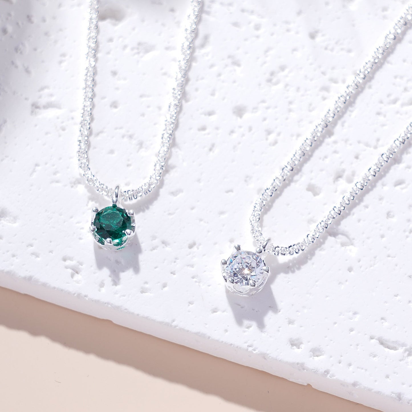 Single Zircon Affordable Luxury Fashion Temperament Necklaces