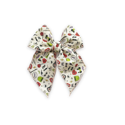 Billie Elle Bow