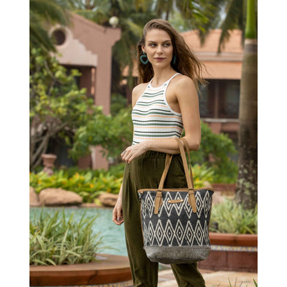 ROLE MODEL TOTE BAG