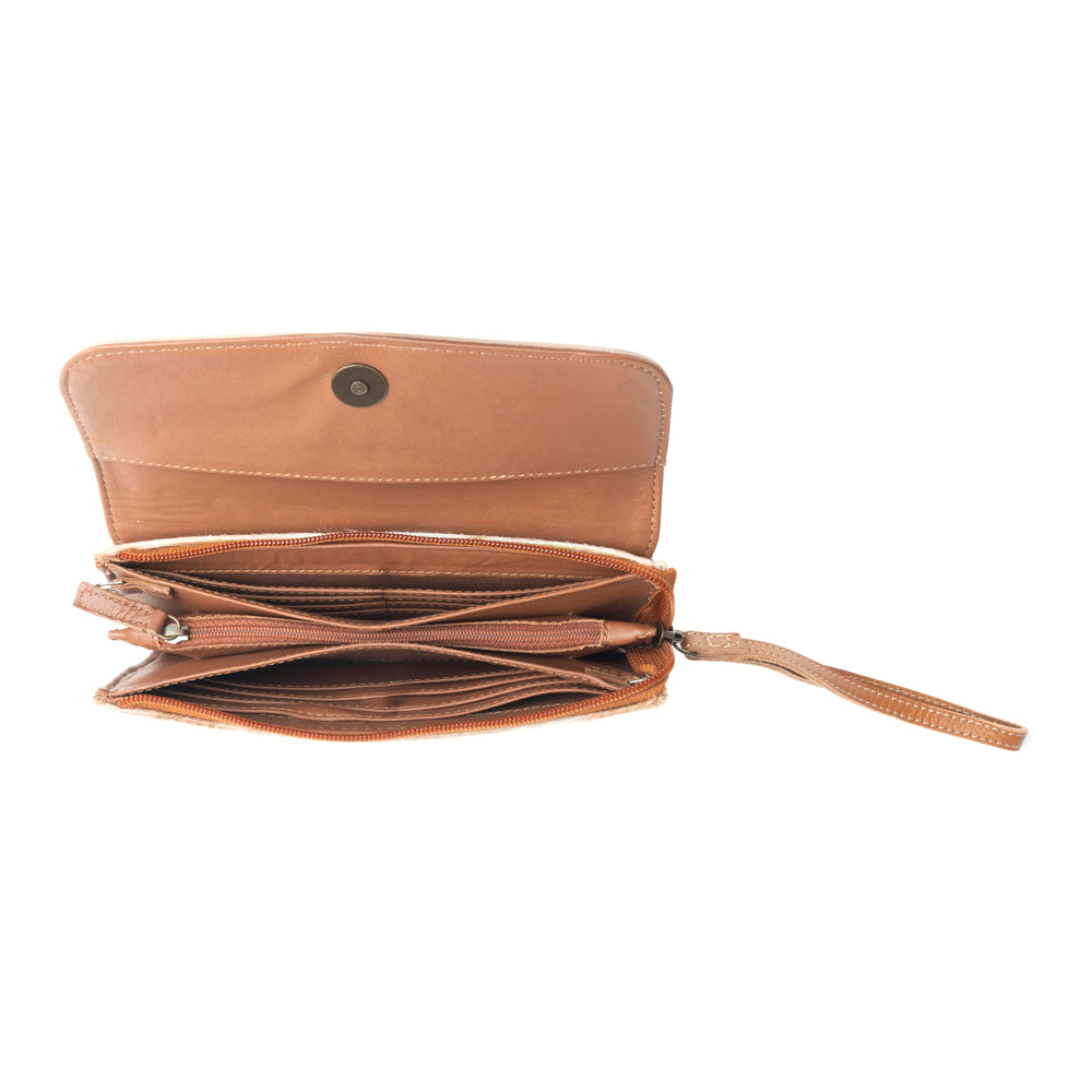 Corals accentua  Wallet