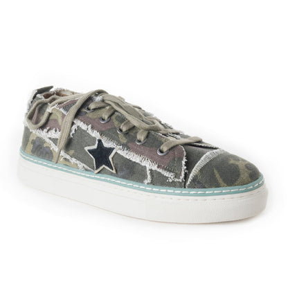 Aeory Sneakers