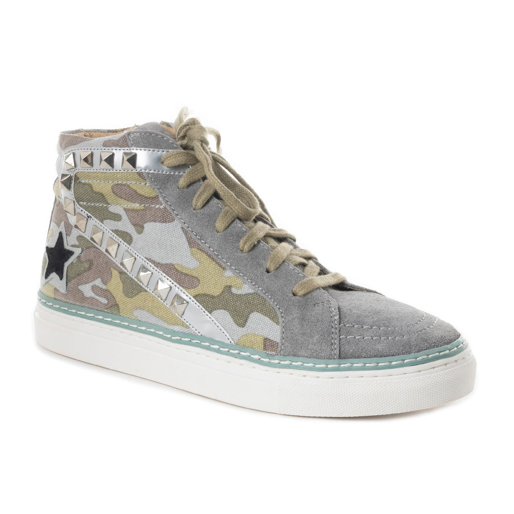 Comfy Womfy Sneakers