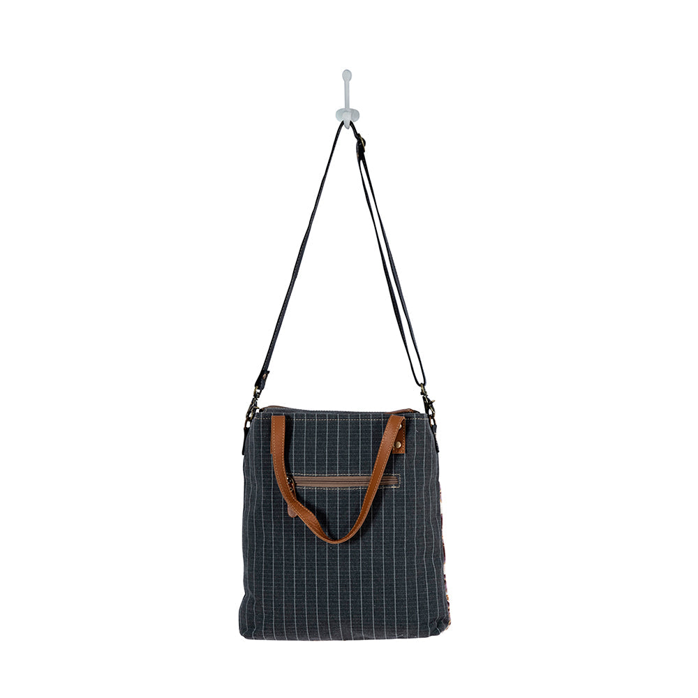 Peonieâ€™s Pleasure Tote Bag
