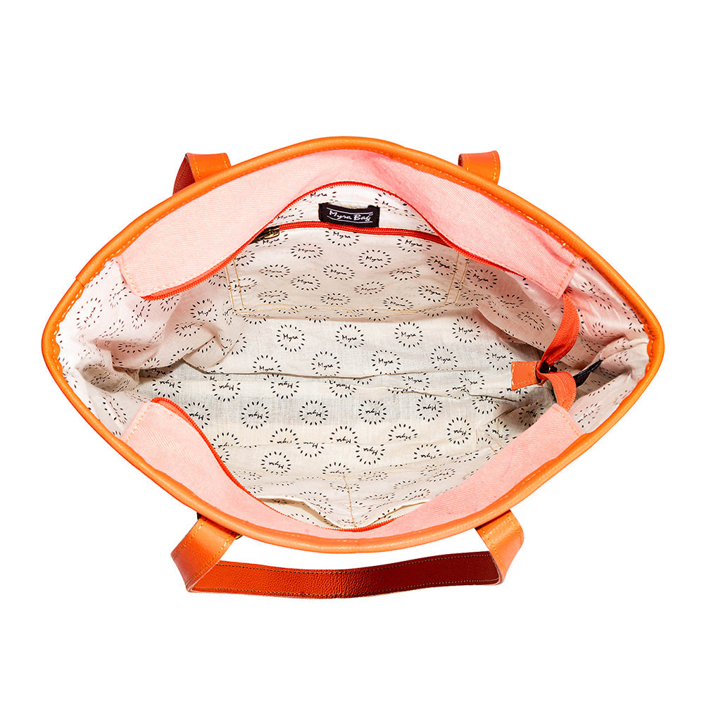 Tonga Ridge Tote Bag In Orange