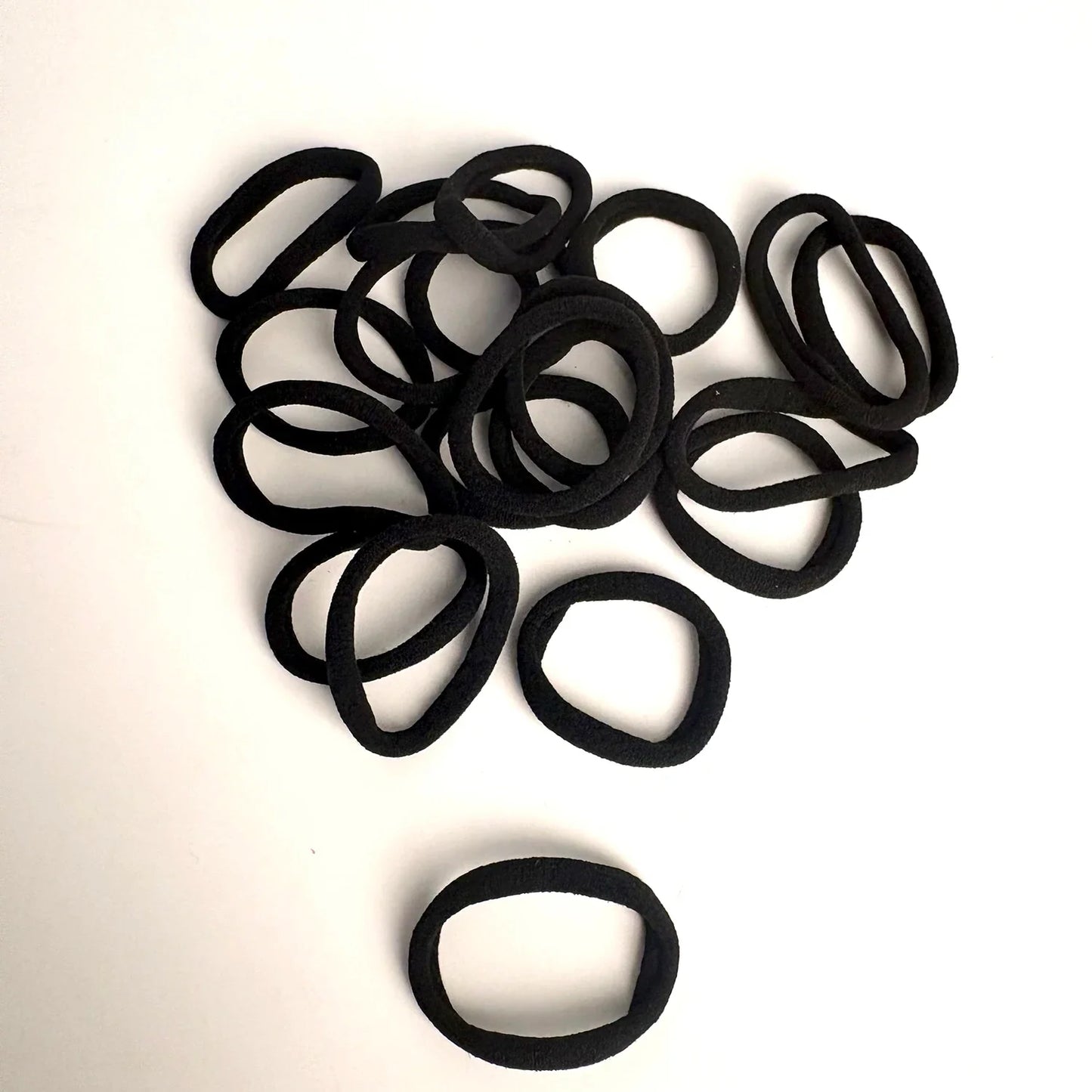 20-Pack Black Seamless High-Elastic Hairbands for Women — Non-Damaging Ponytail Holders & Hair Ties