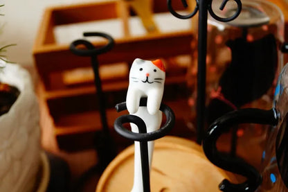 Ins Ceramic Coffee Mug Hanging Ear Mixing Scoop Ice Cream Dessert Scoop Hand-painted Three-dimensional Cat Hanging Scoop