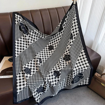 90x90cm Square Silk-Feel Scarf – Luxury Women’s Shawl & Head Wrap