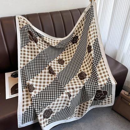 90x90cm Square Silk-Feel Scarf – Luxury Women’s Shawl & Head Wrap