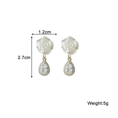 White Flower & Butterfly Dangle Earrings – Acrylic Pearl Heart Jewelry