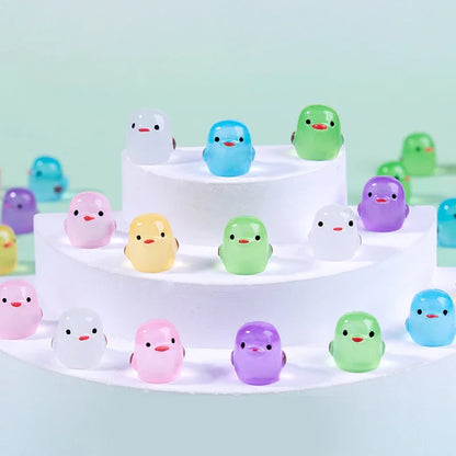20-100Pcs Cartoon Luminous Chick Miniature Resin Figurines DIY Landscape Decoration Creative Home Decoration Accessories Gifts