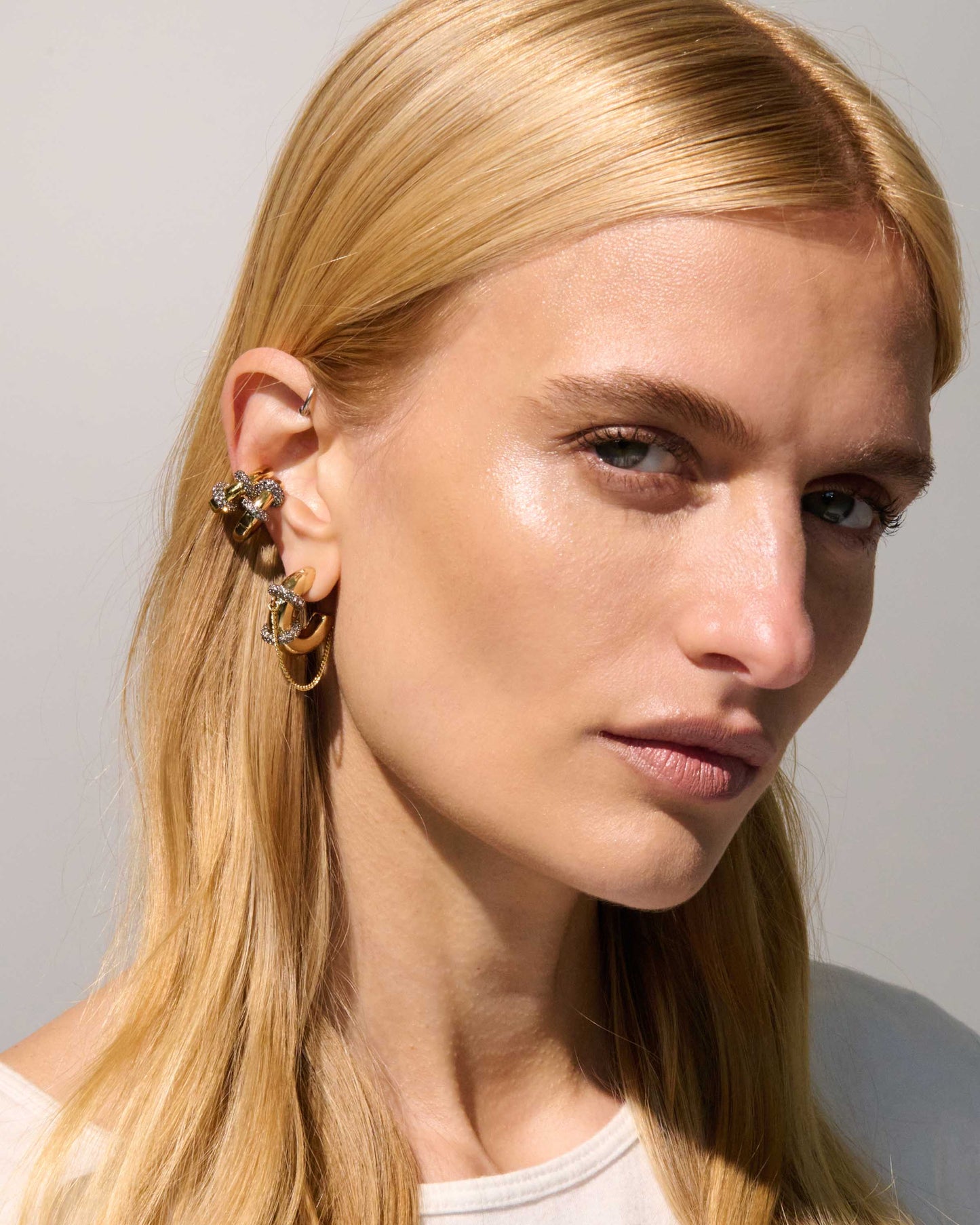 Molly Pavé Hoops