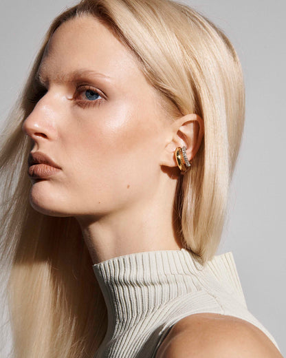 Vida Pave Ear Cuff