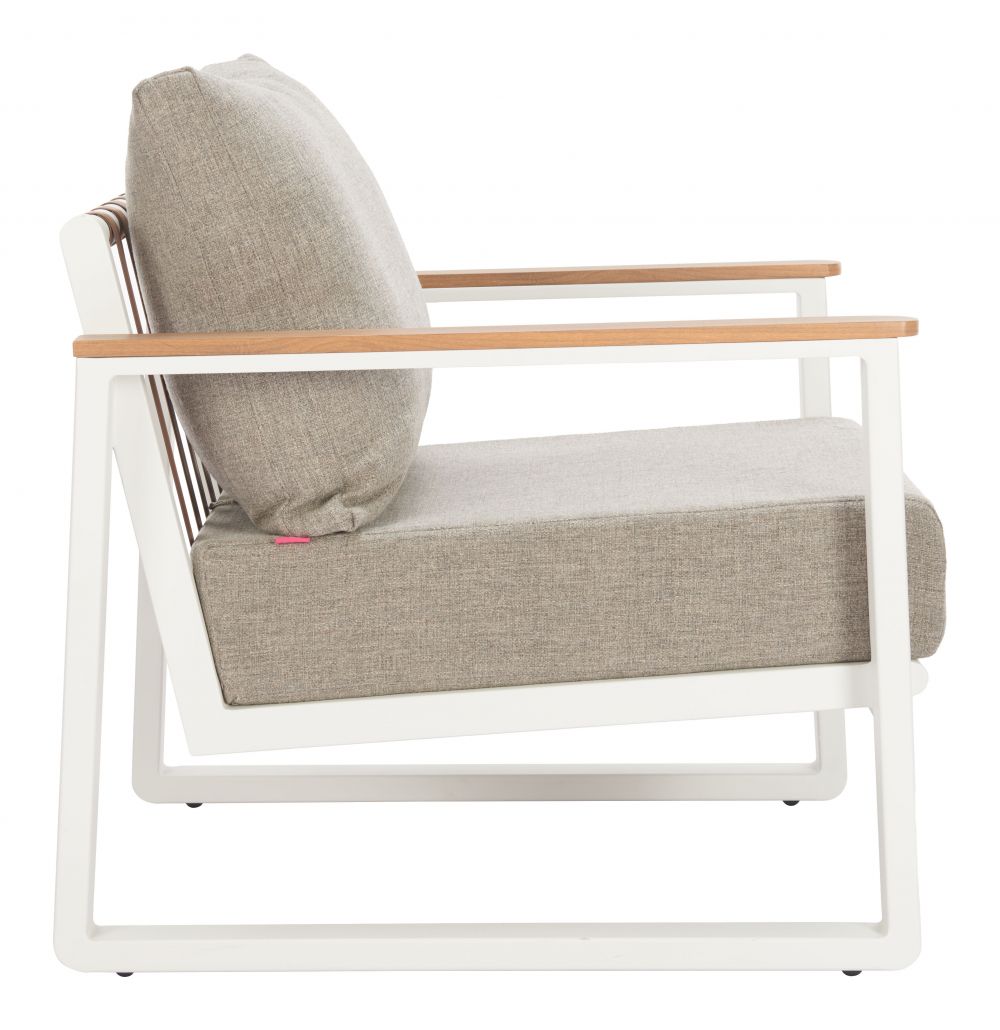 Welt Olefin Fabric Outdoor Armchair