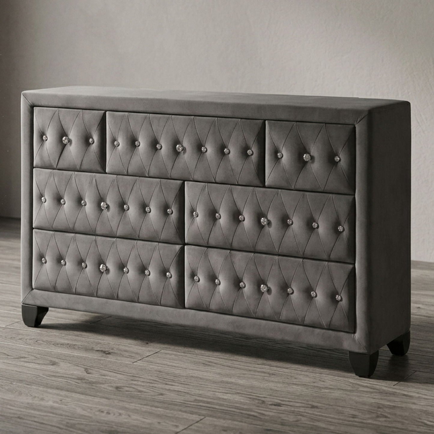 Sophia - 7 Drawer Dresser