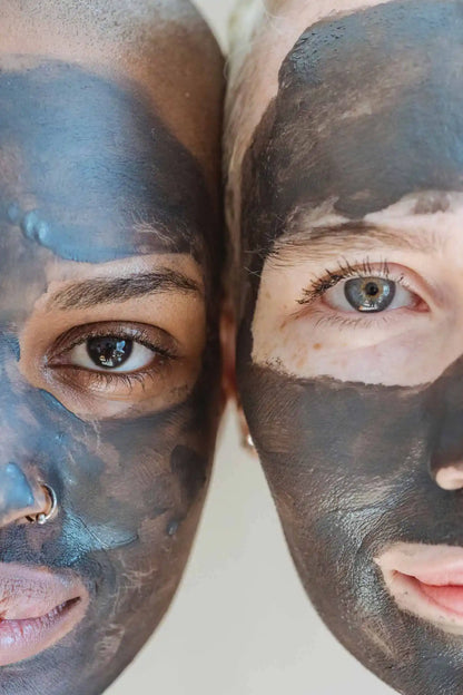 Hawaiian Sea Salt, Australian Black Clay & Black Tea Facial Clay Mask with Australian black clay + Vitamin C + Aloe vera