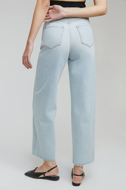 Moon Curve Raw Hem Crop Jeans HJ129