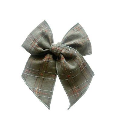 Embroidered Hillside Green Elle Bow