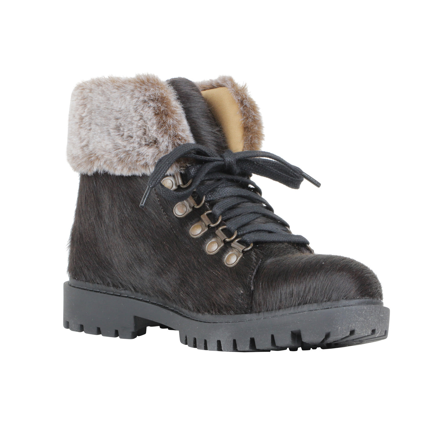 Turbulent Boots