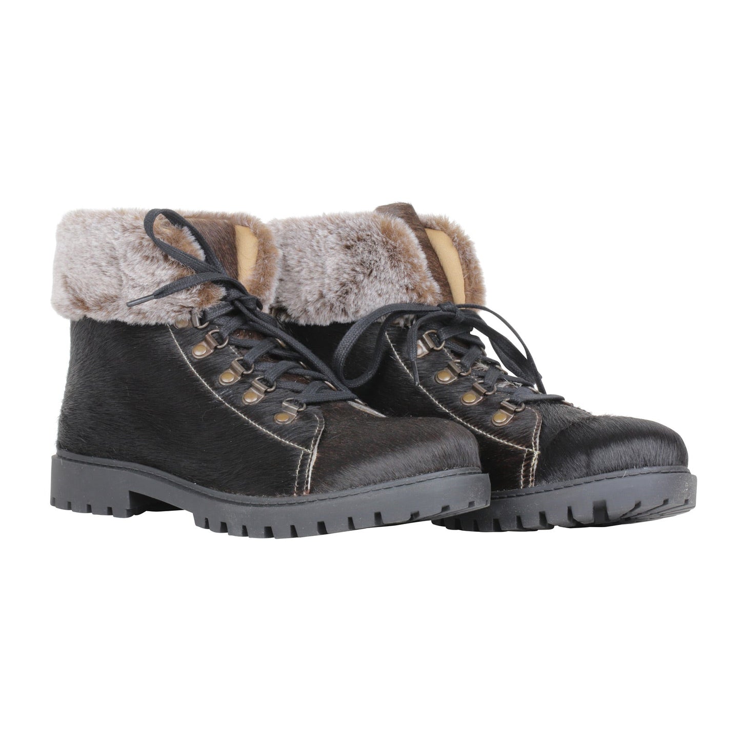 Turbulent Boots