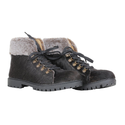 Turbulent Boots