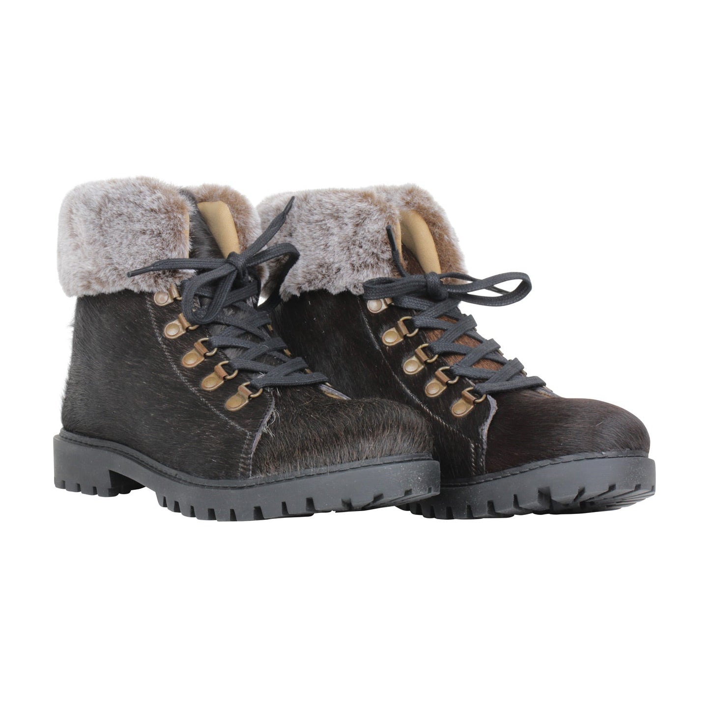 Turbulent Boots