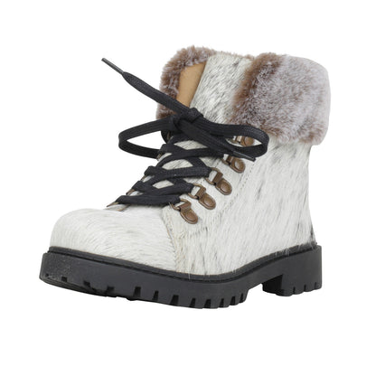Turbulent Boots