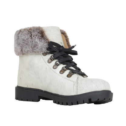 Turbulent Boots