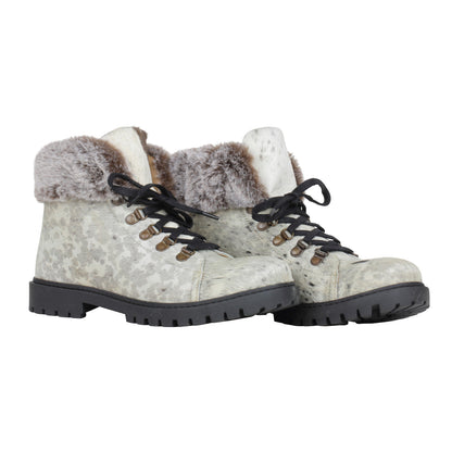 Turbulent Boots